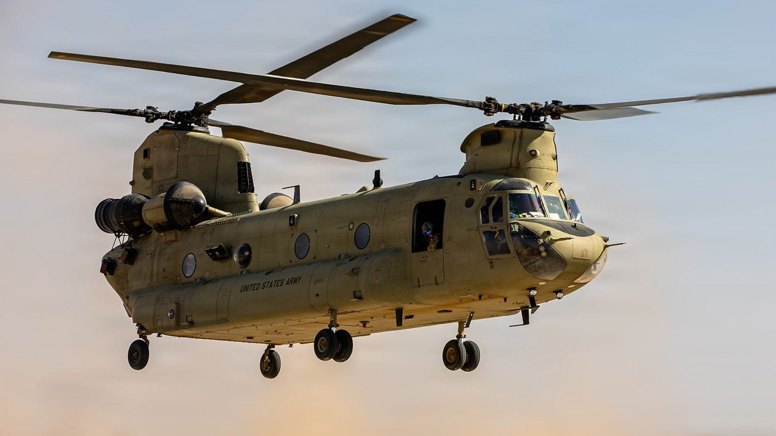 U.S. Army Awards Collins $427M for CH-47 Chinook Modernization