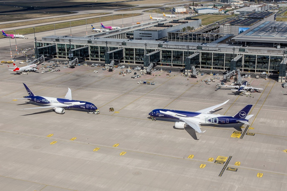 Lufthansa still sees hope for improved full-year profit despite heightened risks to outlook