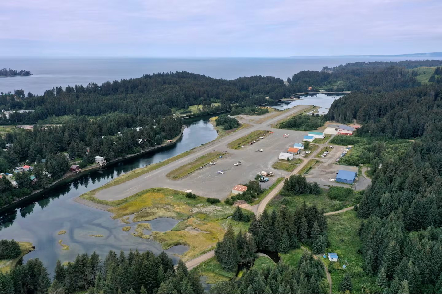 Piper PA-24 Crashes Off Alaska Coast, Killing 4