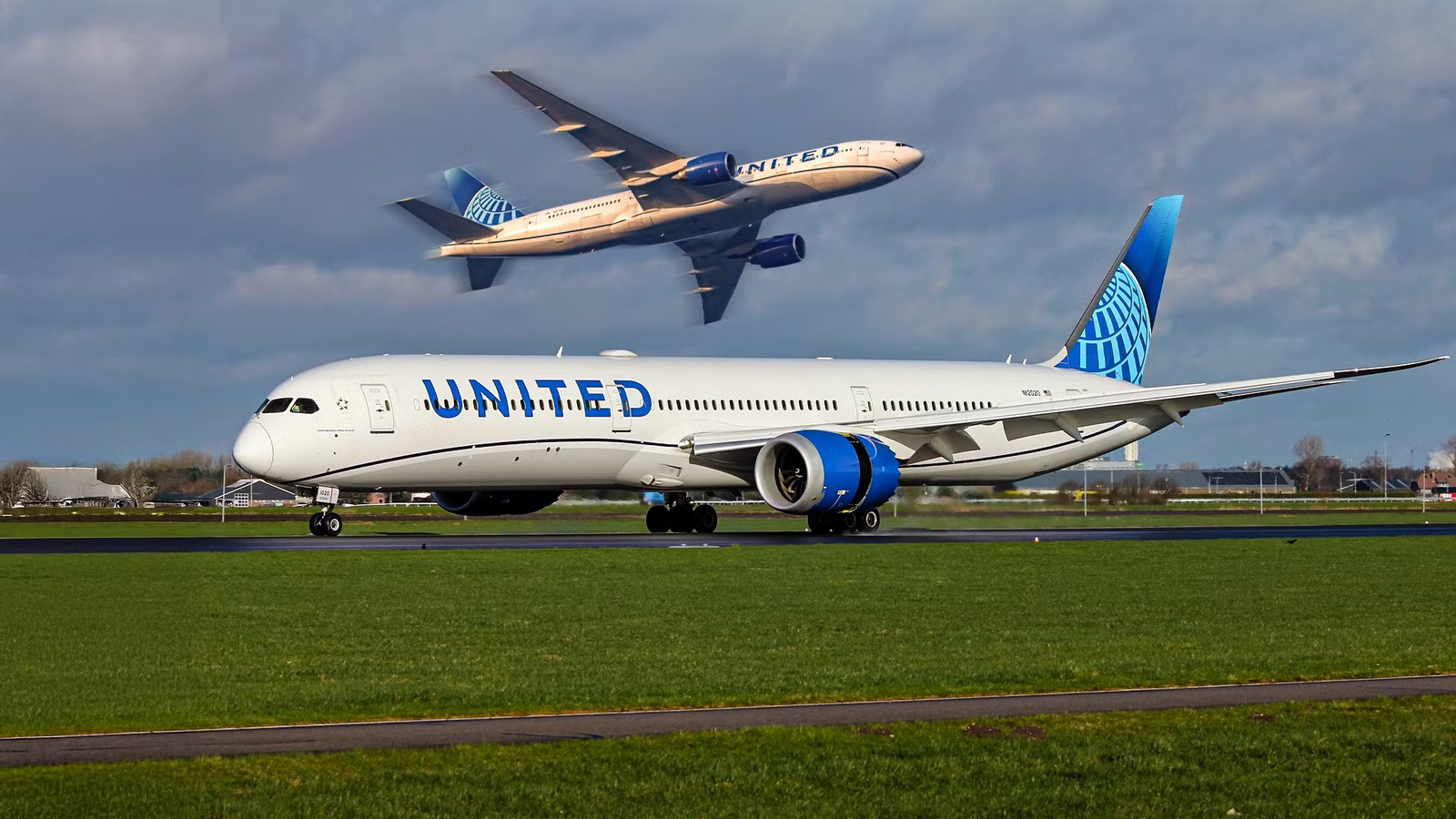Why United Airlines Pulled The Boeing 787-10 From Newark–Athens For A Veteran 777-200ER This Autumn