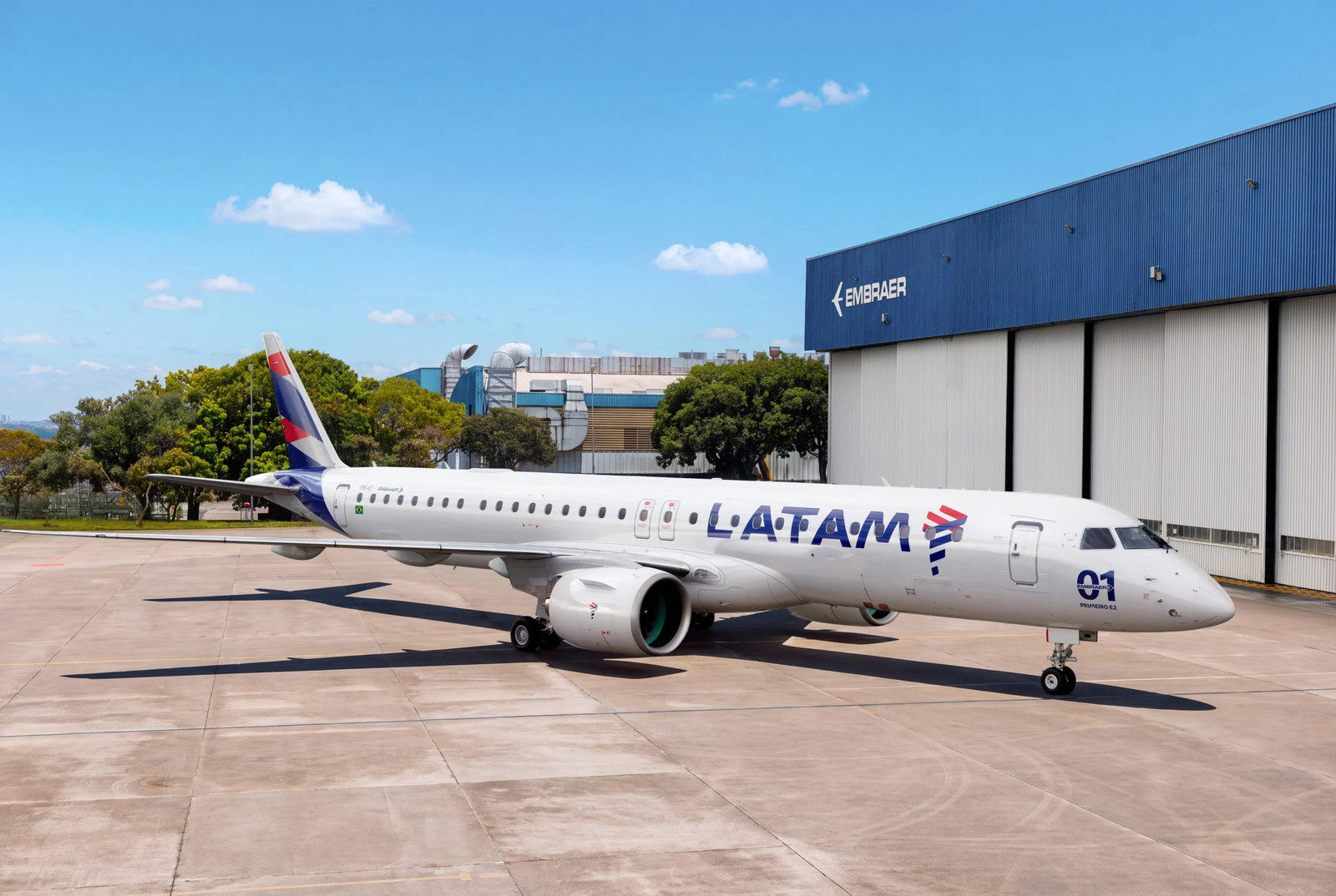 LATAM signs component support deal for E195-E2 fleet