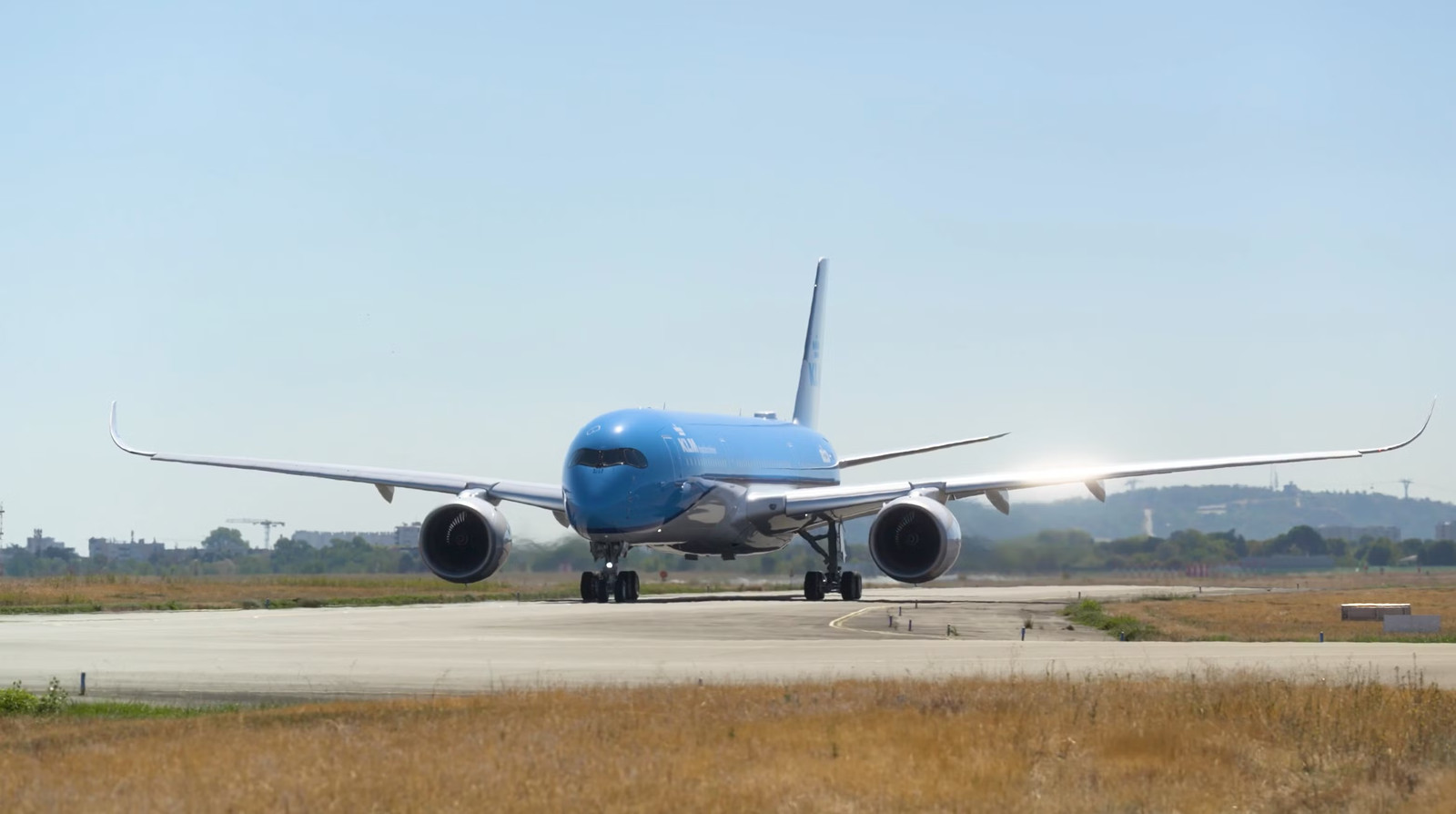The Schiphol Noise Cap Forced KLM Back To The Airbus Widebody It Once Refused