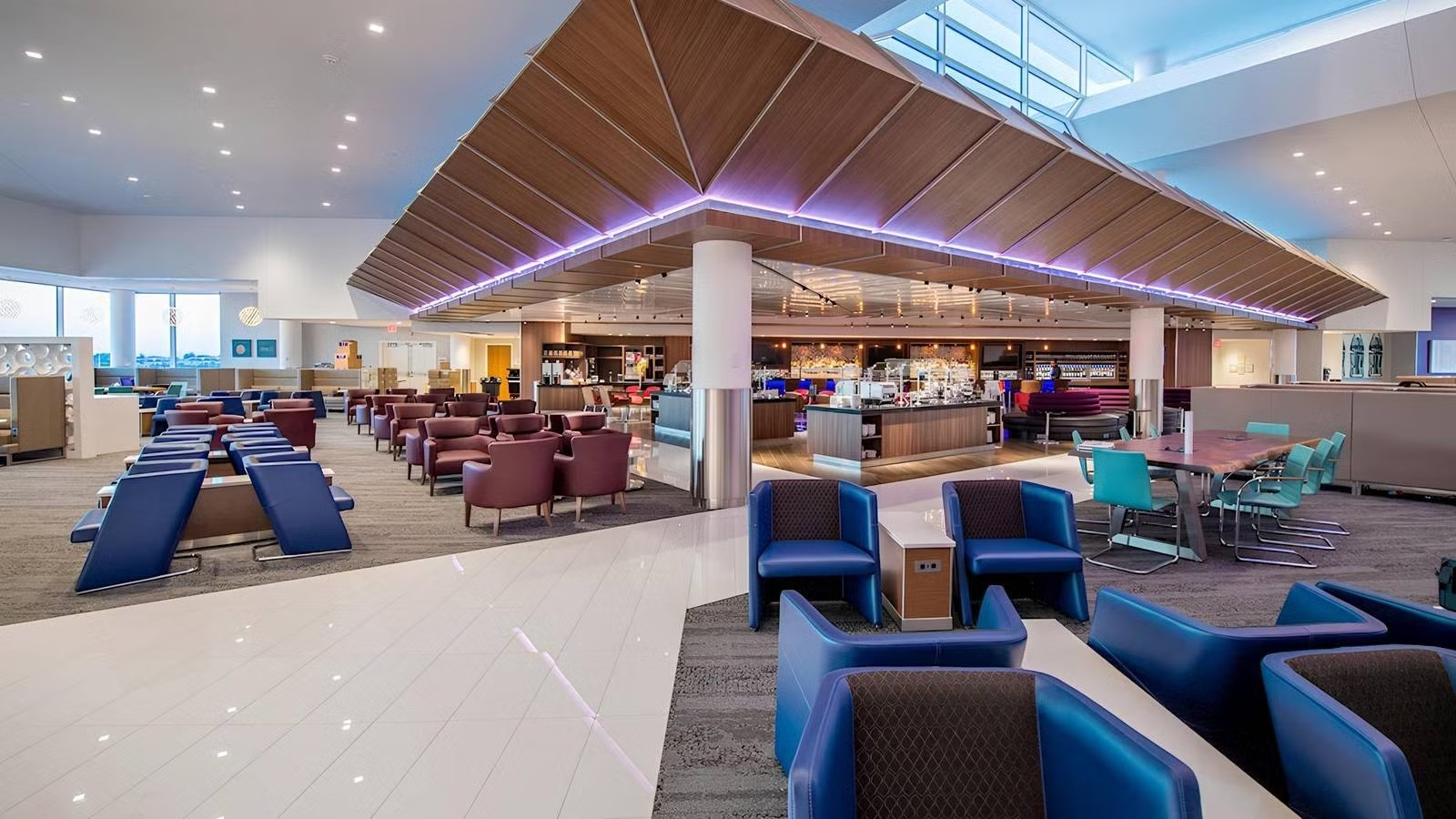 How Delta's Sky Club Redefined What Counts As A Visit & Caused 2 Cards To Lose Access Entirely