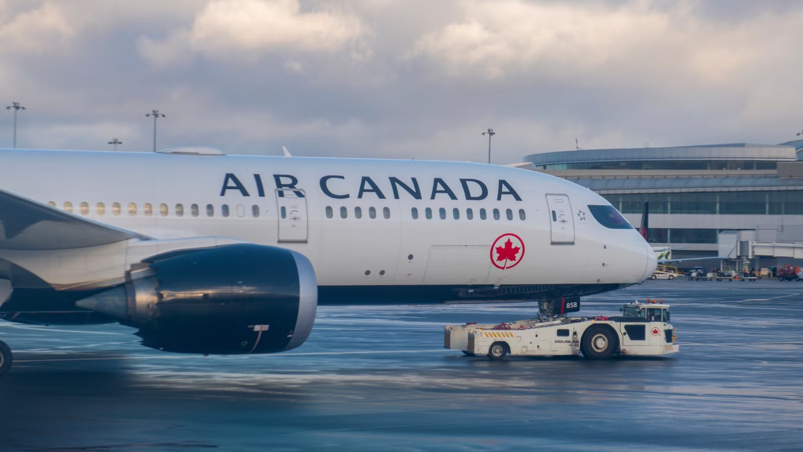 Air Canada Cancels 5 Major Long-Haul Routes: See Full List Now