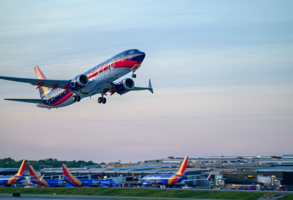 Prolonged fuel spike prompts US airlines to reevaluate Q4 capacity plans