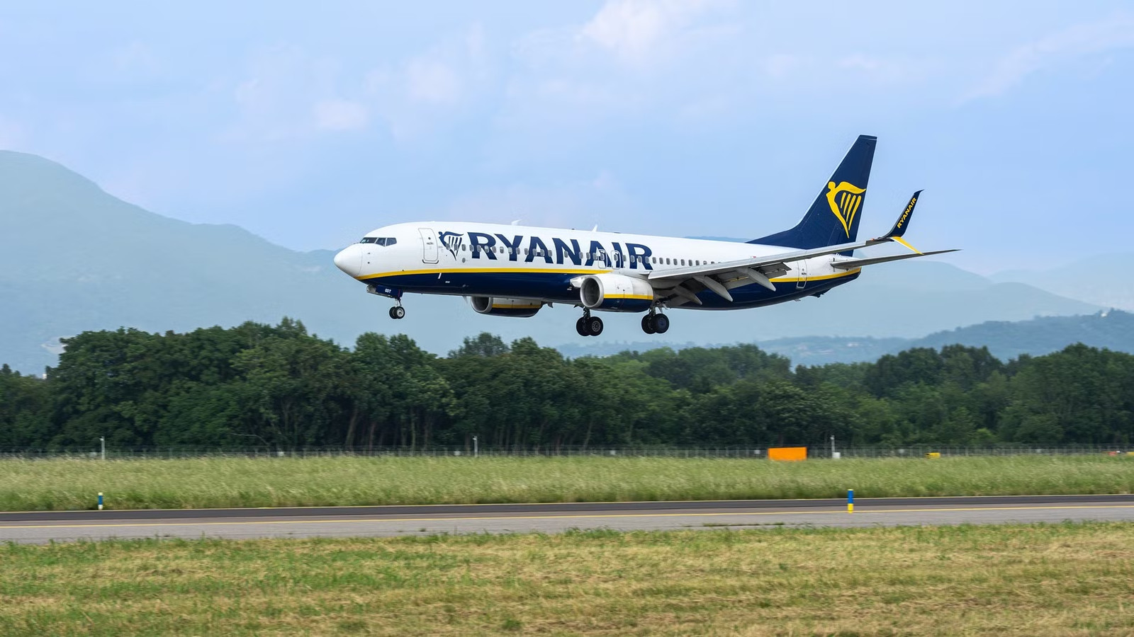 UK-Bound Ryanair Passengers Diverted Twice In 8-Hour Ordeal, Only To Land Back In Spain