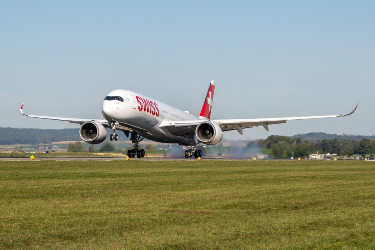 Airbus must target over 100 aircraft deliveries per month to hit 2026 goal