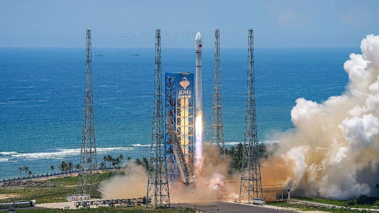 China bounces back from Long March rocket explosion with back-to-back launches (video)