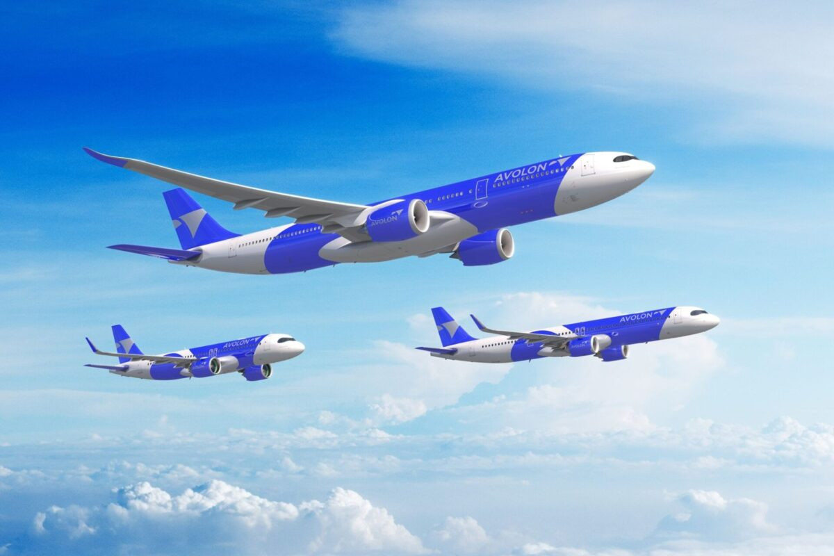 Airbus lands triple-digit aircraft order from Avolon
