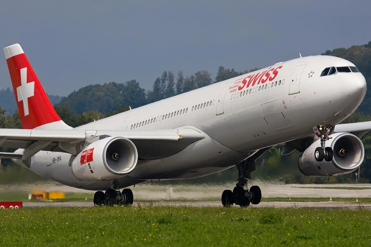 SWISS A330 Makes Emergency Landing in Maine