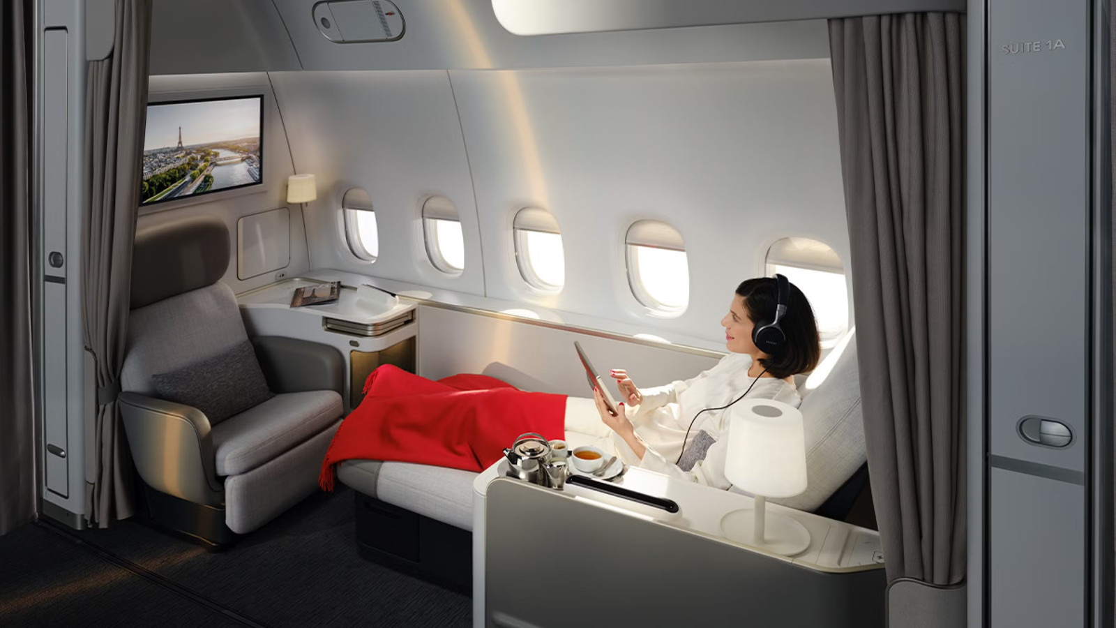 Lufthansa Spent $2.8 Billion On Hard-Door Suites — Air France Bet On Curtains Instead