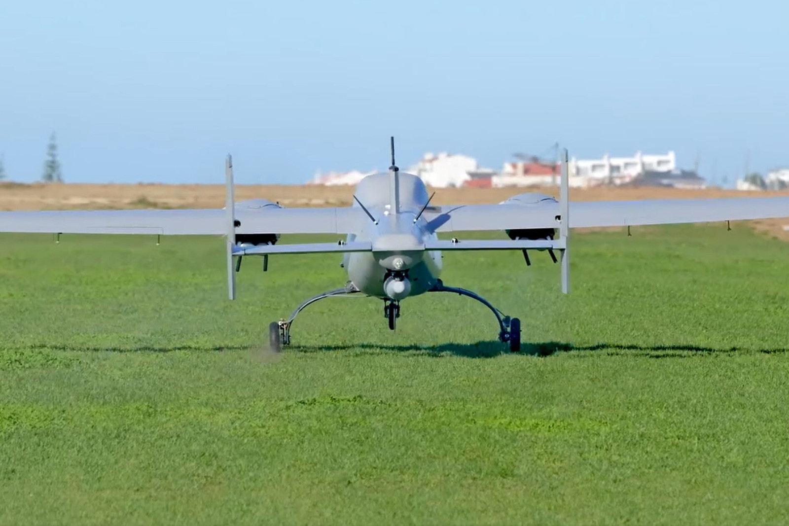British Army picks Tekever AR5 to replace Watchkeeper after tender fails