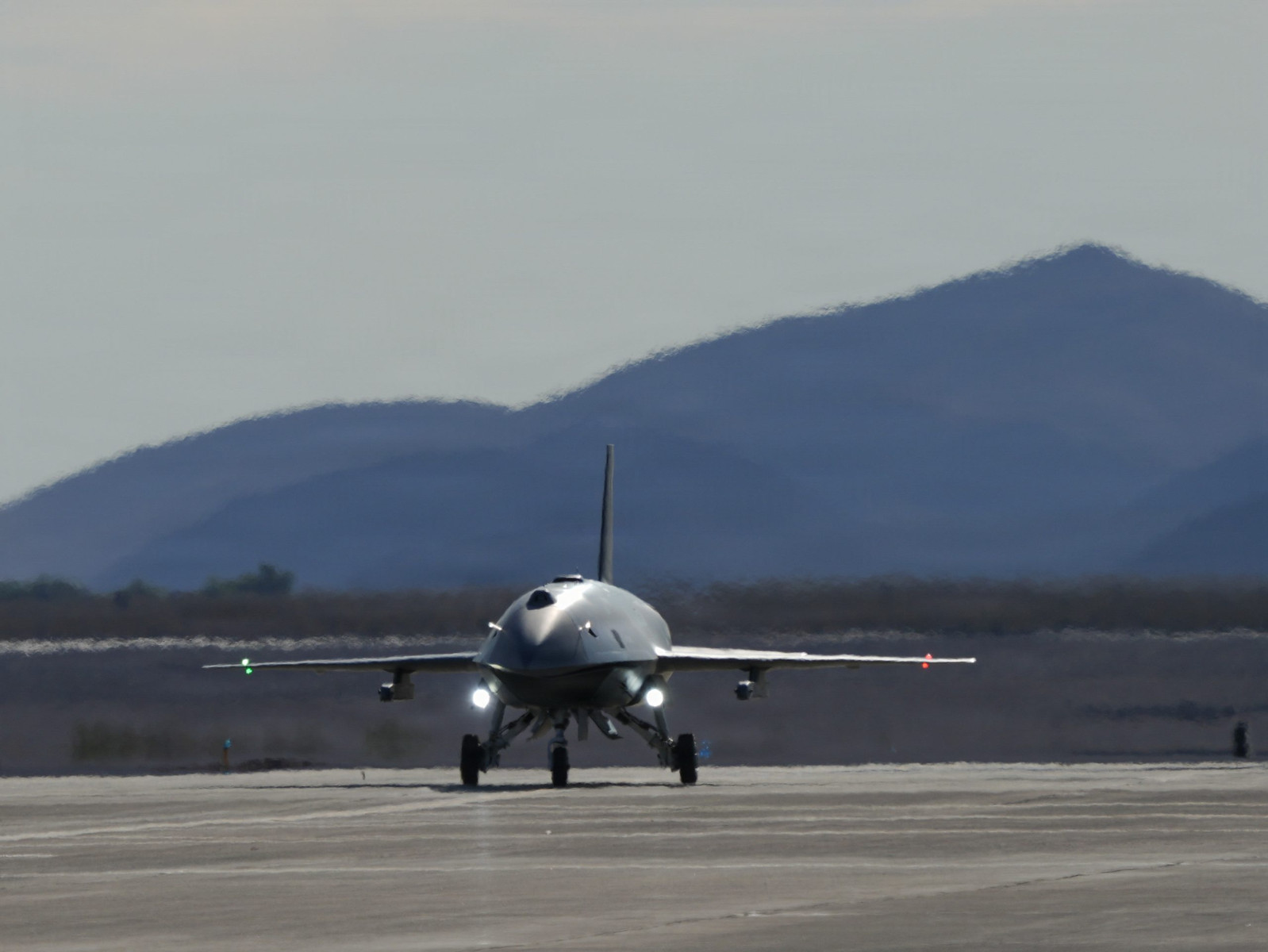 CCA evolution continues as F-22 takes control of YFQ-44A