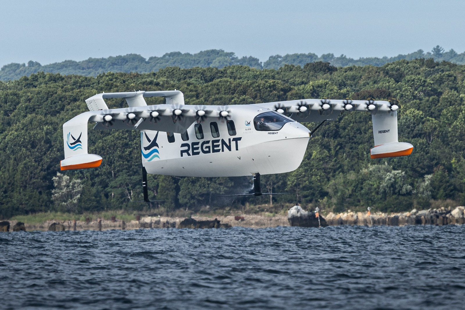WATCH: Regent Electric Seaglider Prototype Makes First Crewed Flight