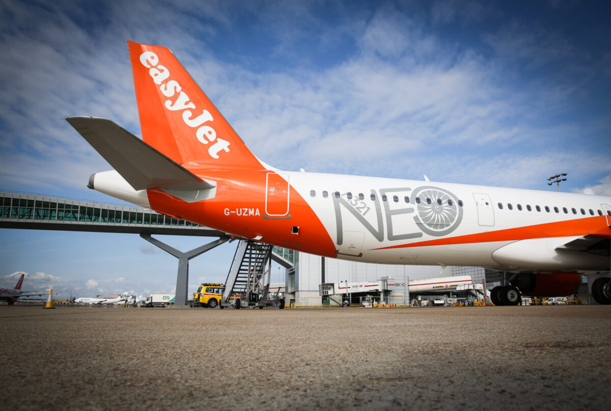 easyJet sets up dramatic deadline day finale for Castlelake and Apollo bids