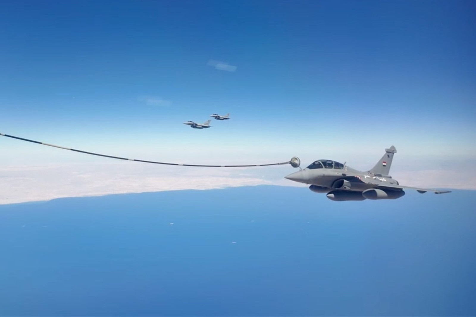 Chinese YY-20 tanker refuels Egyptian Rafale for first time