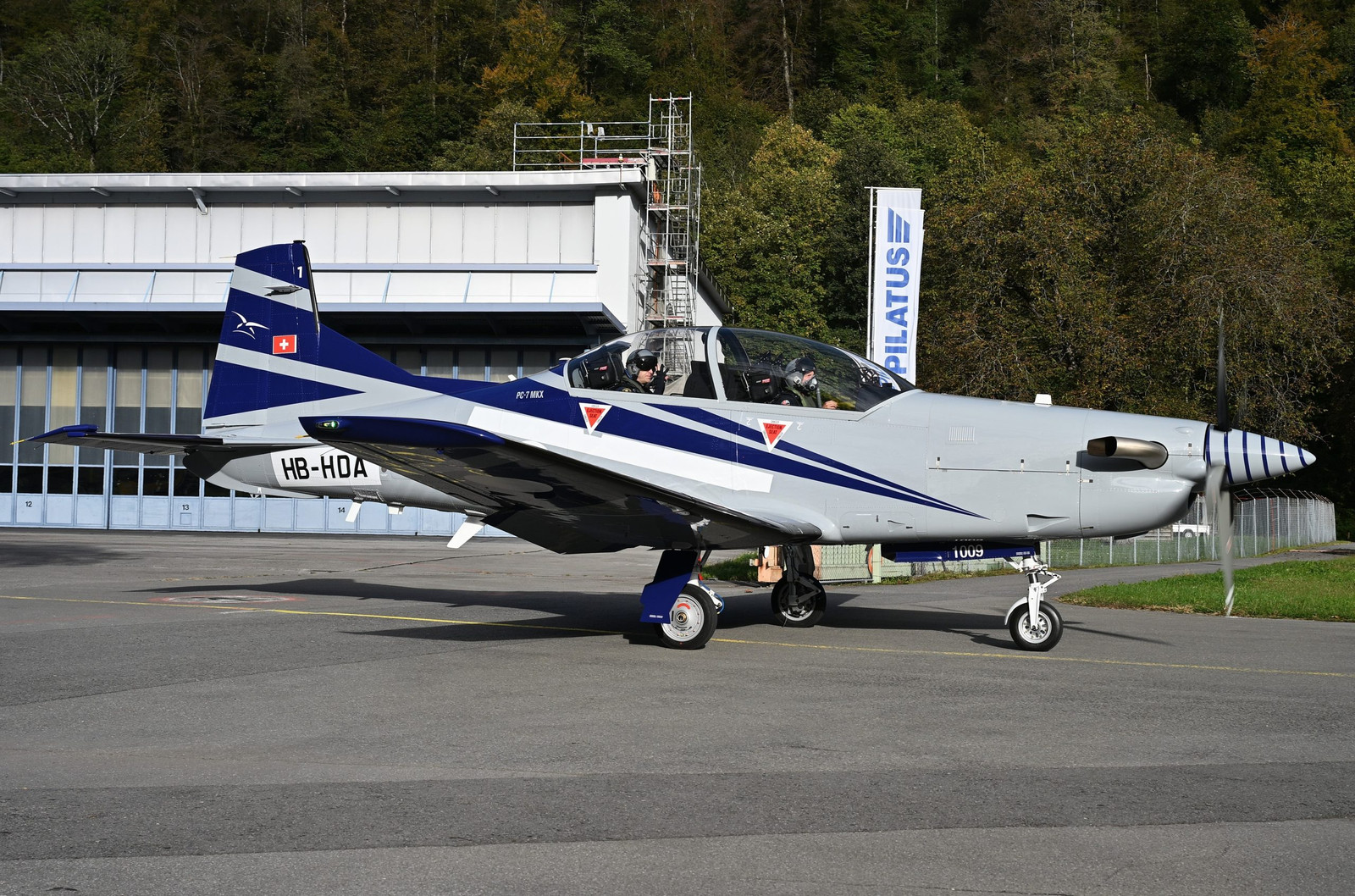 Pilatus launches flight testing with first PC-7 MKX trainer for French air force
