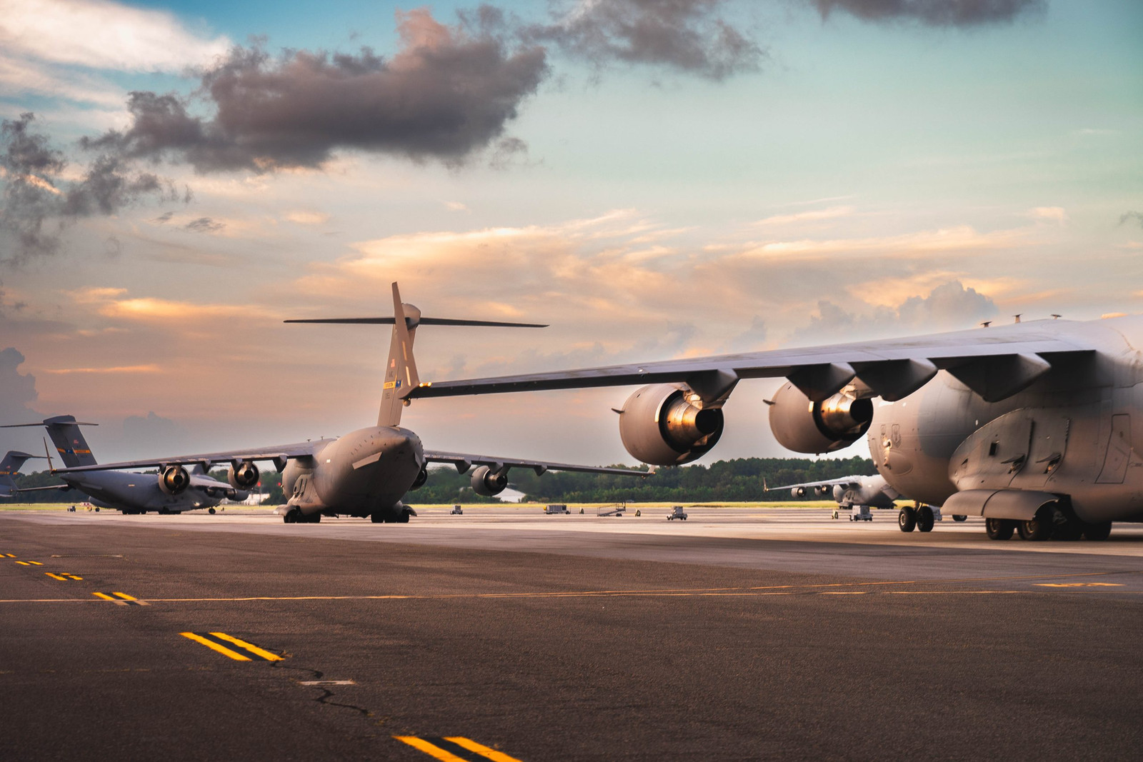 SRC to develop long-range missile warning systems for large aircraft
