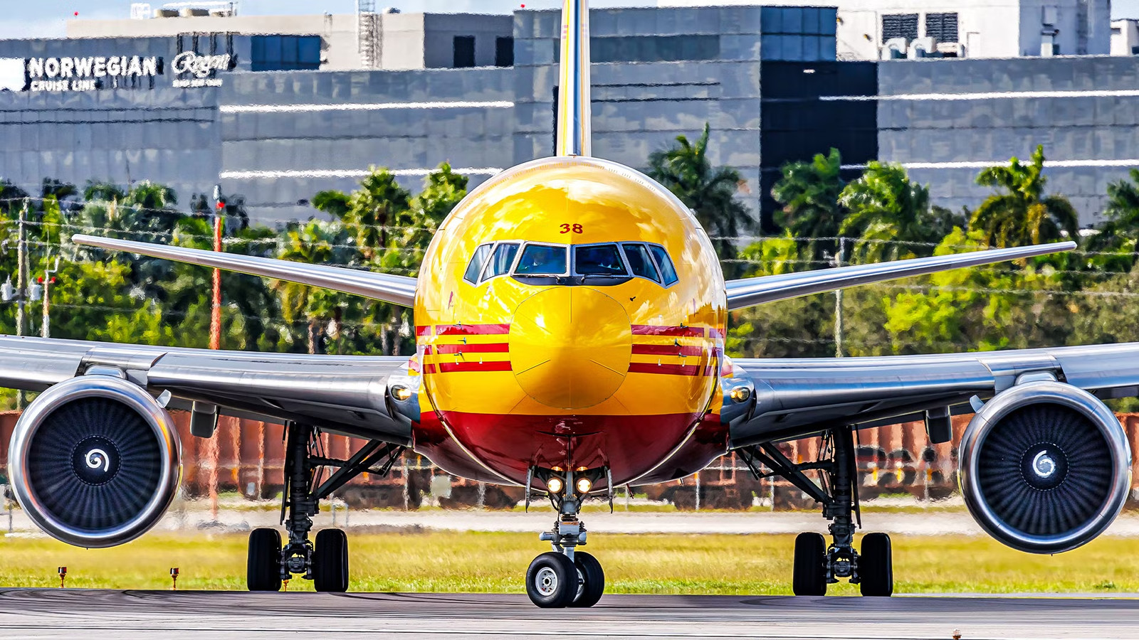 The Widebody Quietly Replacing The Boeing 767 On Cargo Routes Is Not What You Think