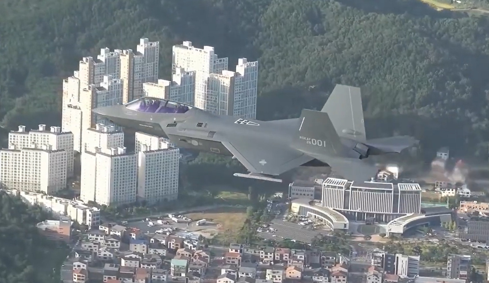 South Korean air force receives first production KF-21