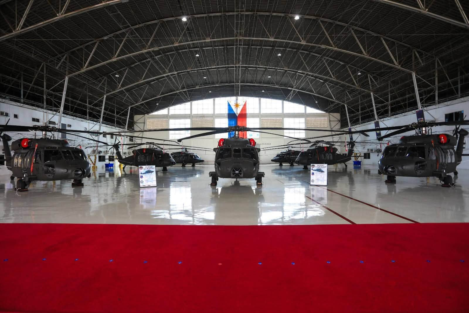 Manila takes final batch of S-70i Black Hawks