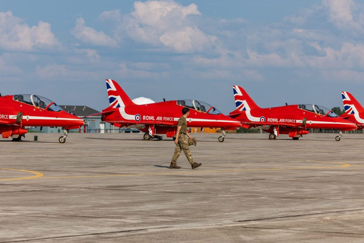 Red Arrows cancel upcoming UK displays due to troubles returning from US tour