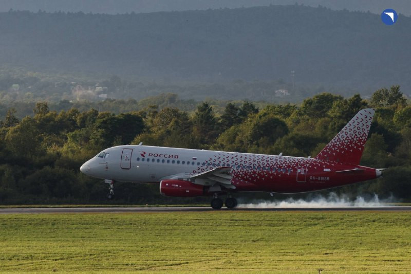 Russian regulator approves extended service life for Superjet 100 fleet
