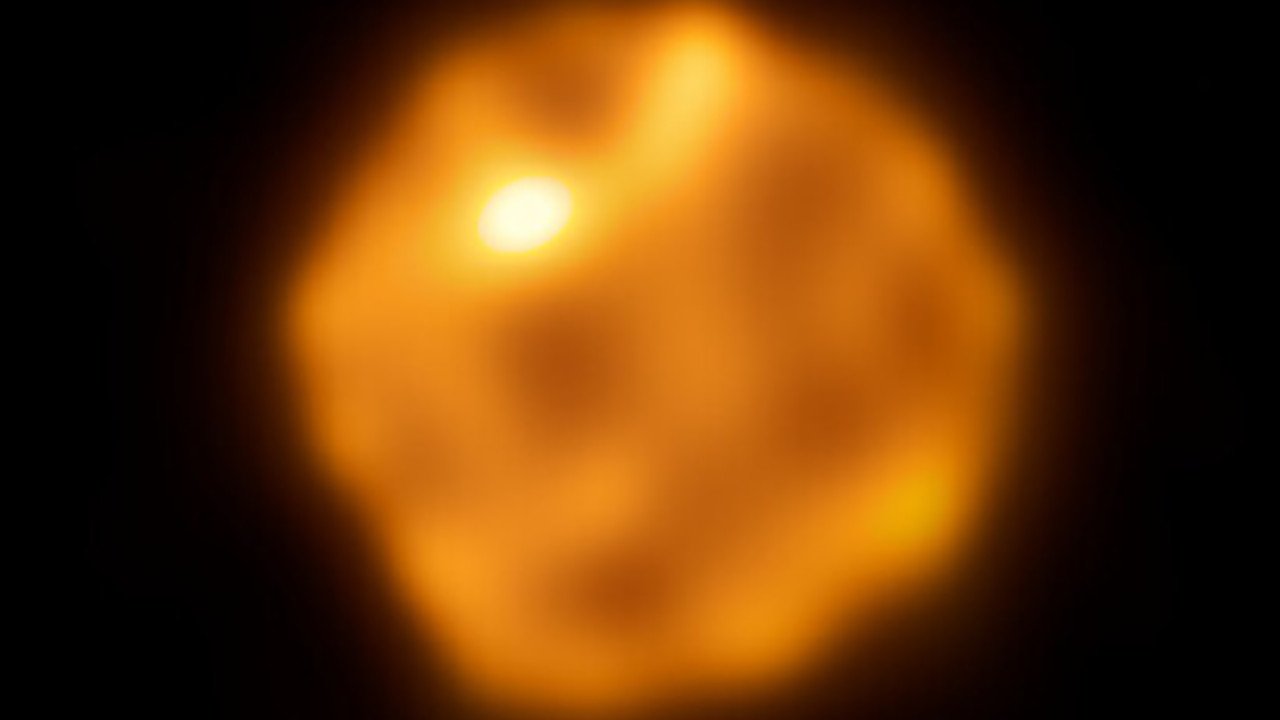 The bubbling surface of doomed supergiant star Betelgeuse has been revealed like never before