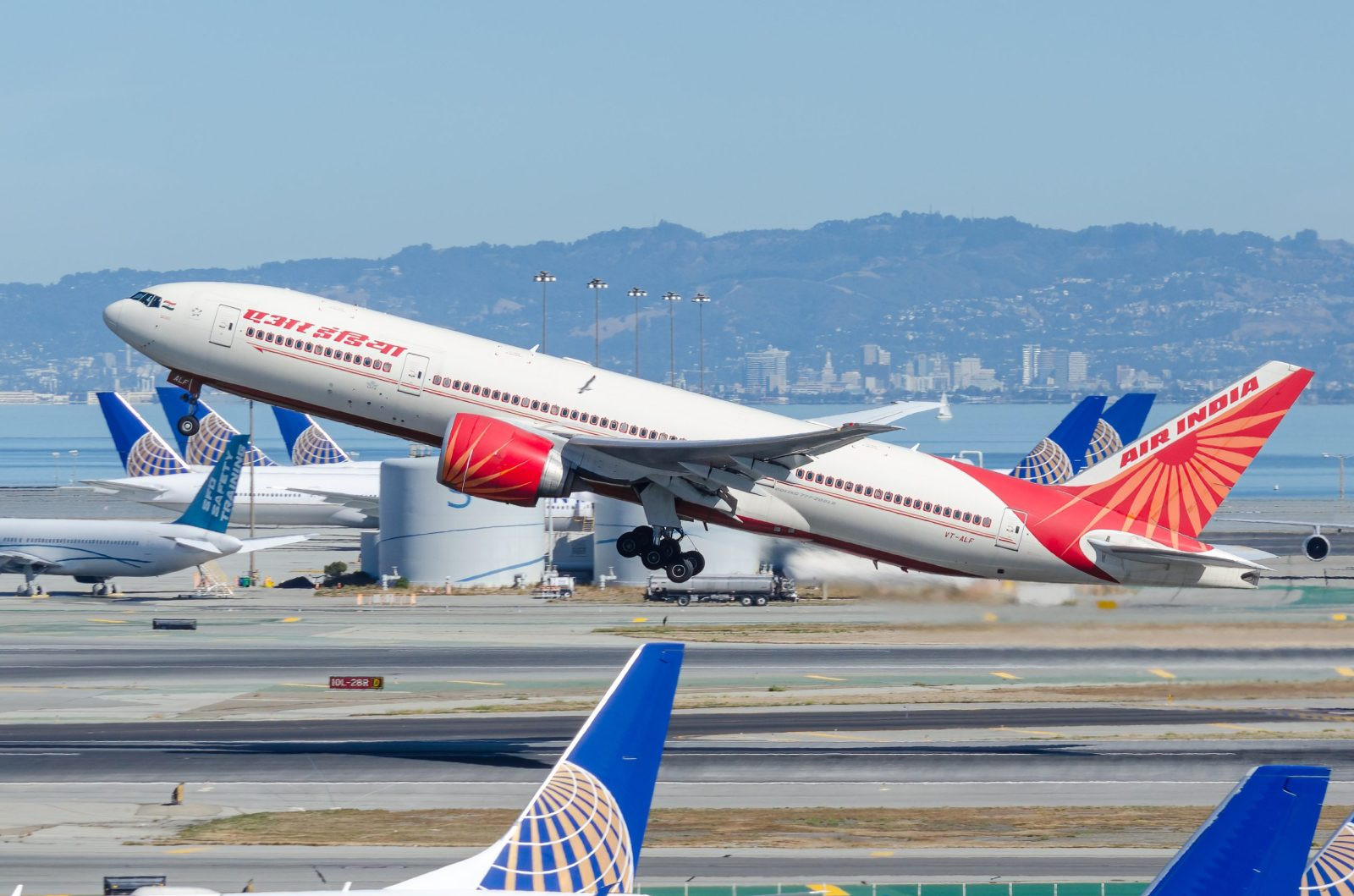Air India Expands Service to Canada