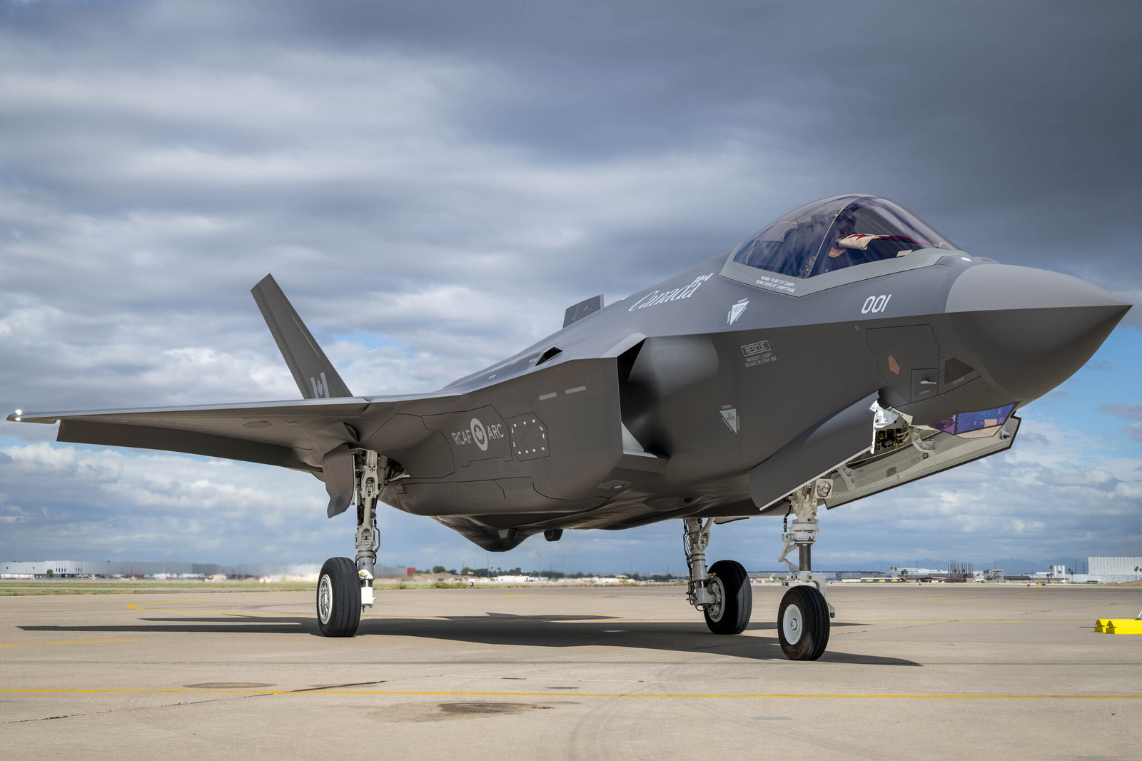 Canada takes delivery of first two F-35As